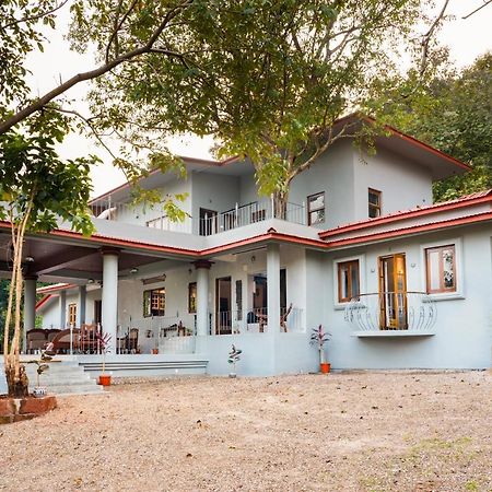 הוילה Lermitage Farms Kashid Alibaug מראה חיצוני תמונה